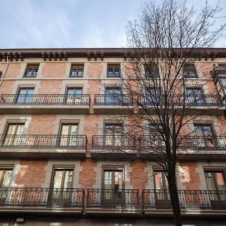 Libere Bilbao Ledesma Apartment Exterior photo